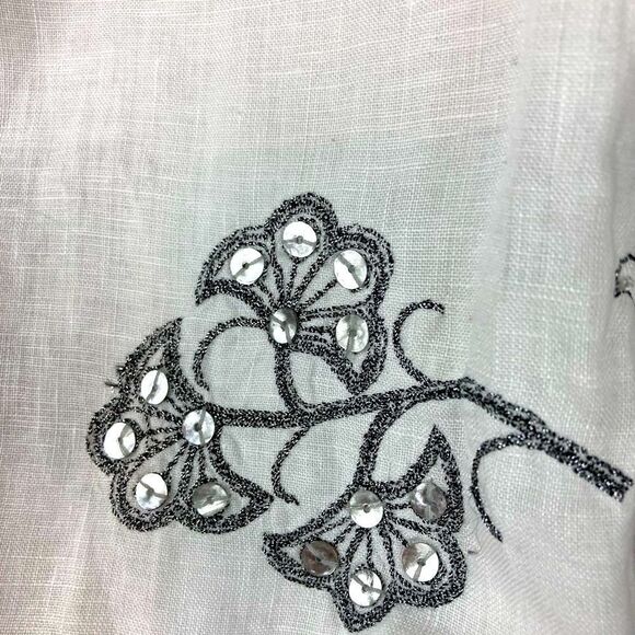 Chicos embroidered linen blouse w/ silver accent beading, silver thread, sparkle - Picture 4 of 9